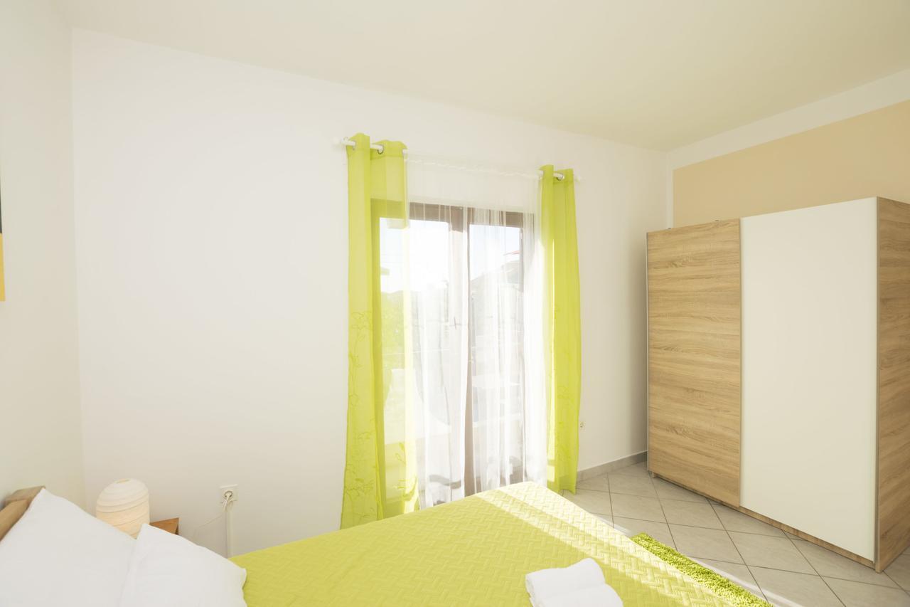 Apartments Katarina Pirovac Ngoại thất bức ảnh