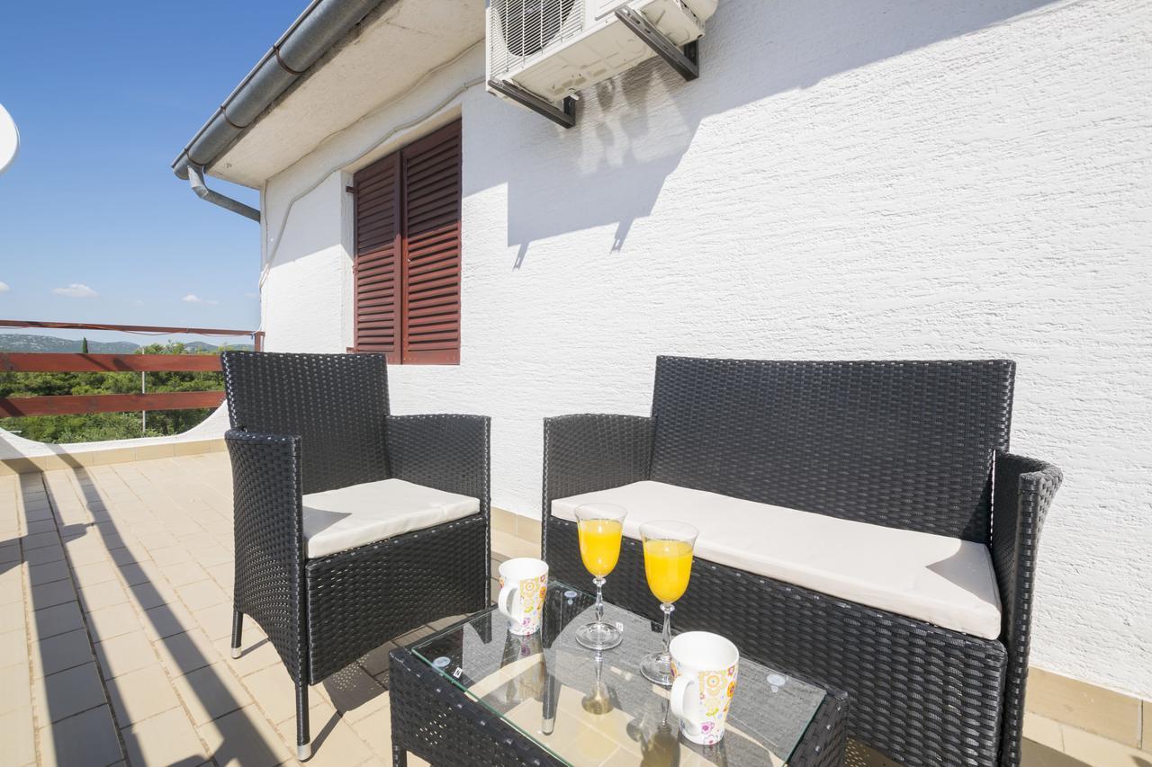 Apartments Katarina Pirovac Ngoại thất bức ảnh